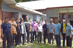 เยี่ยมบ้านผู้สูงอายุที่มีภาวะพึ่งพิง ราย นางไพรัตน์ รอดโพธิ์ทอง